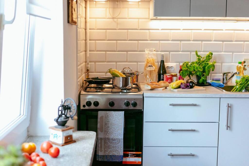 Retro Vibe In The District Of Apartment *